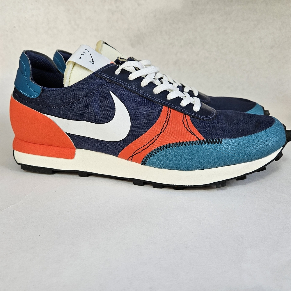 Nike Daybreak Type N. 354 Midnight Navy, Team Orange & Blustery Sneaker Size 9.5
